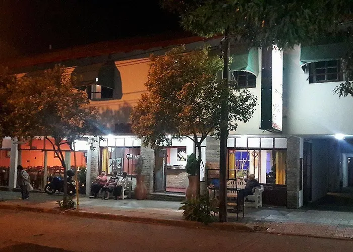 Hotel Jardin Del Lago