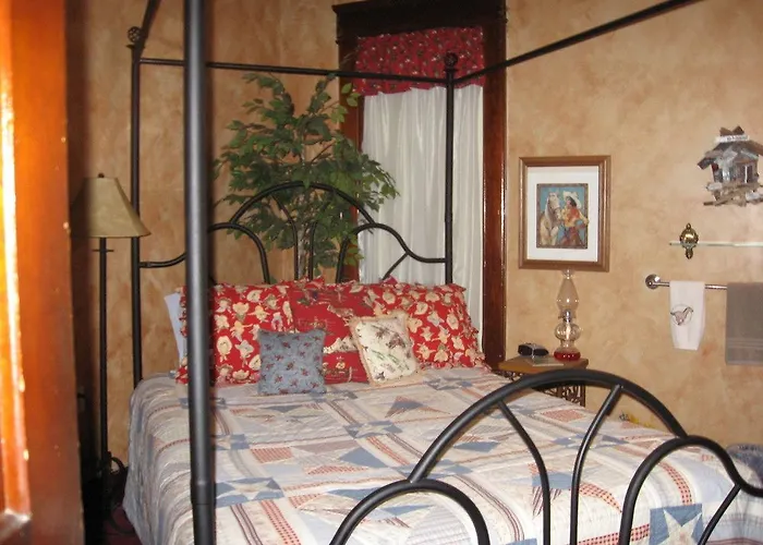 Silk Stocking Row - Bed And Breakfast - Adults Only
