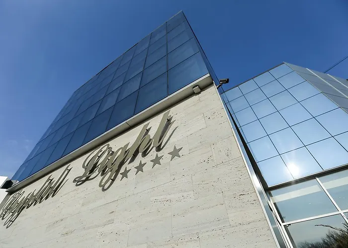 Hotel Crystal Light