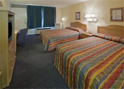 Budgetel Inn & Suites