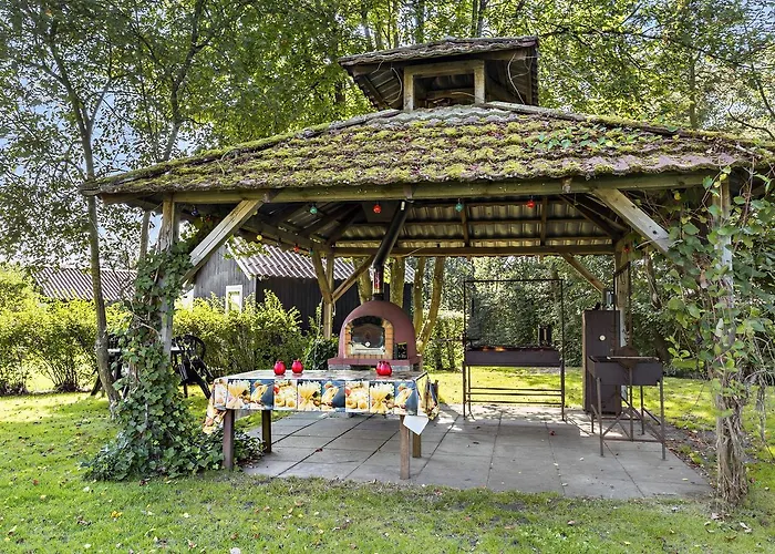 Omme A Camping & Cottages