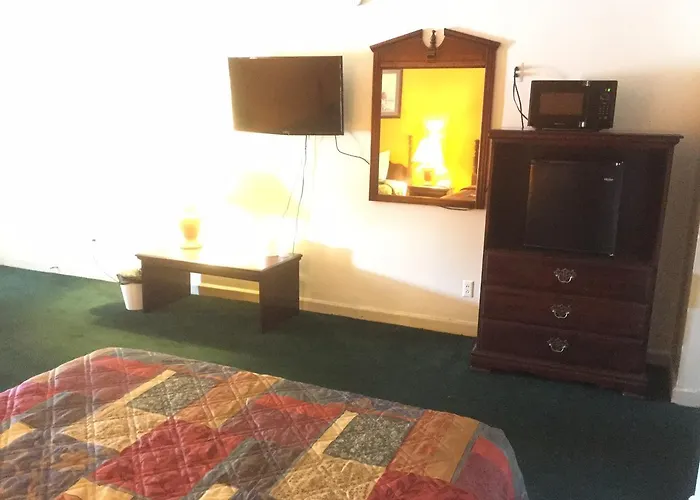 Budget Inn