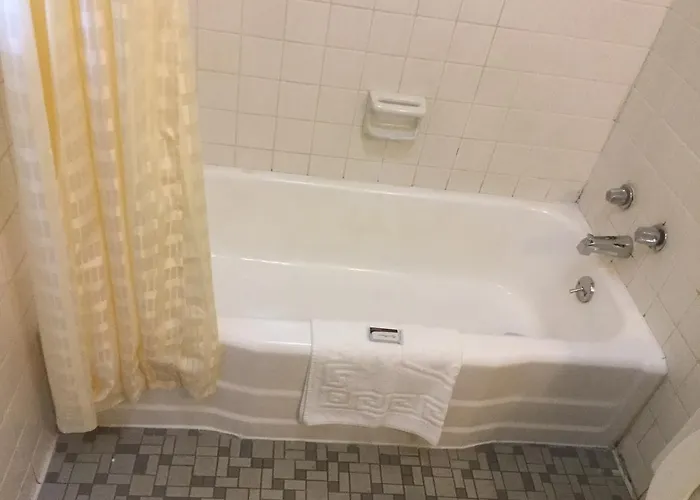 Budget Inn