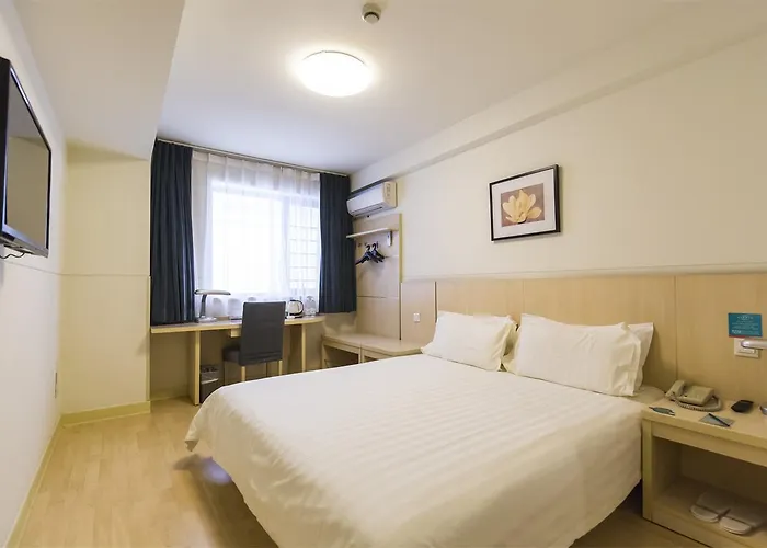 Jinjiang Inn Select Weihai South Haibin Road Haishang Park