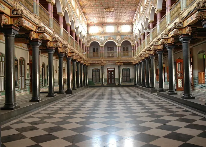 Hotel Nachiappa Palace