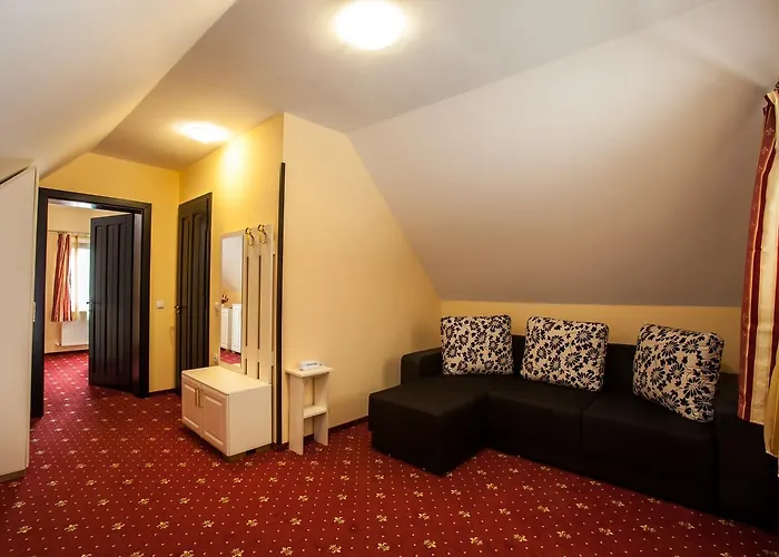 Extravagance Hotel
