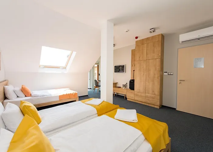 Pilvax Hotel Superior Kalocsa