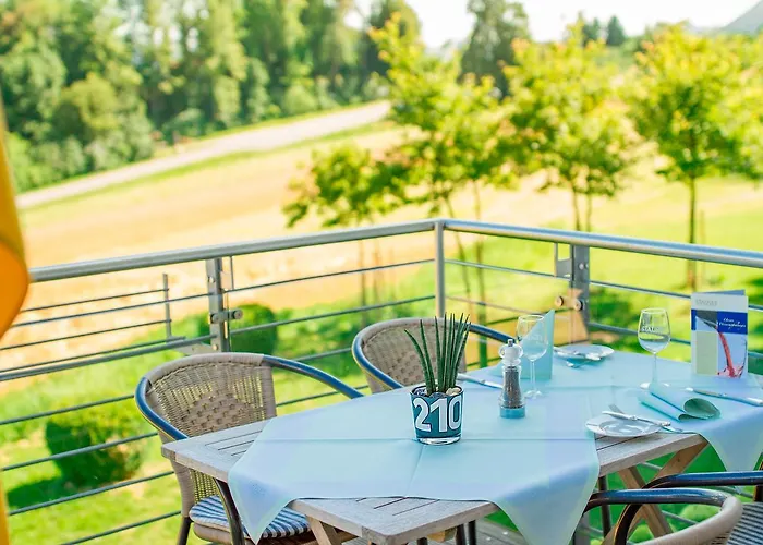 Stausee-Hotel