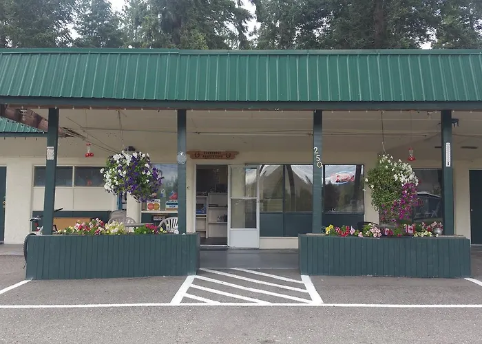 Evergreen Motel