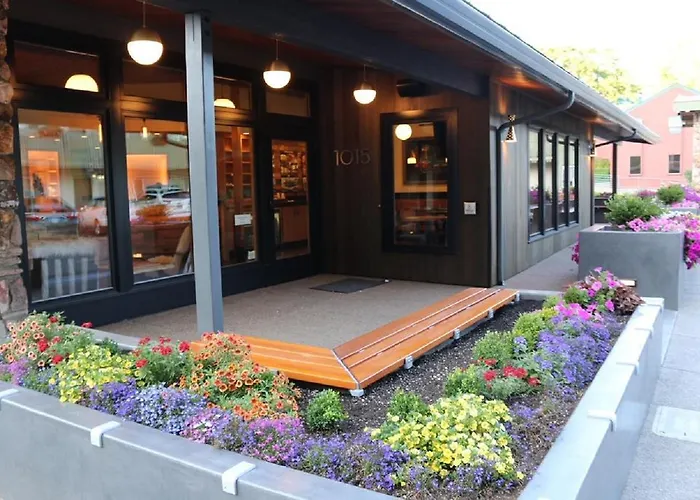Timbers Inn