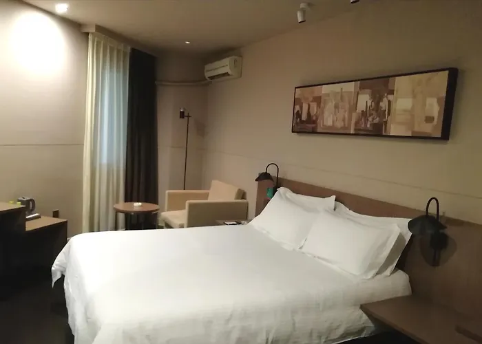 Jinjiang Inn -The Mixc Subway, Nanning