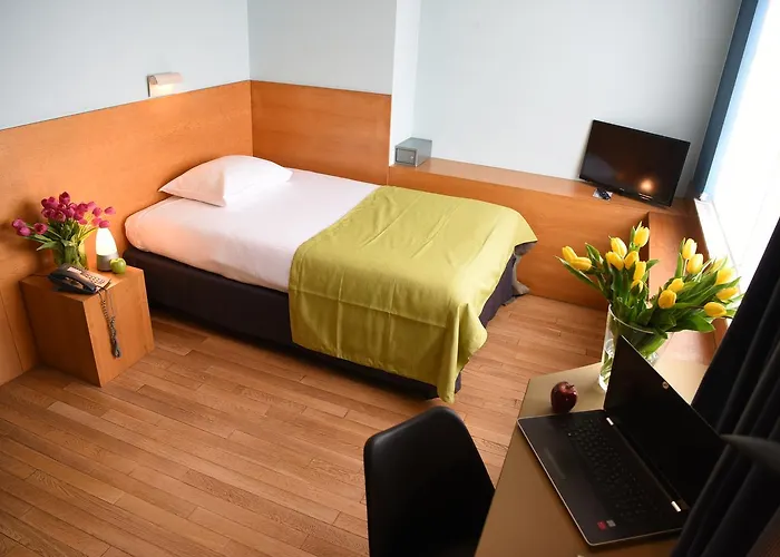 Hotel 322 Lambermont Brussels