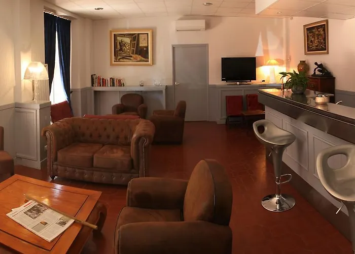 Hotel De La Paix