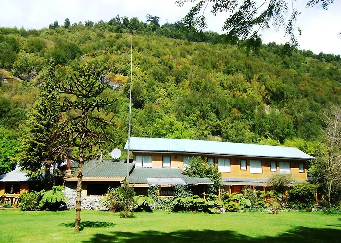 Espacio Y Tiempo Hotel De Montana