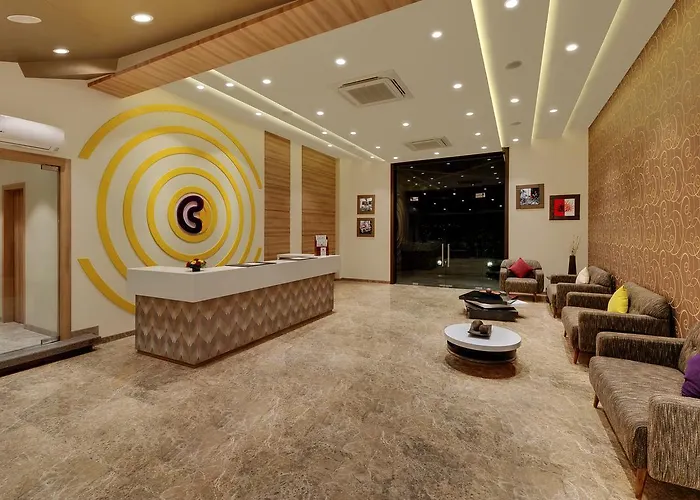 Click Hotel Bhuj