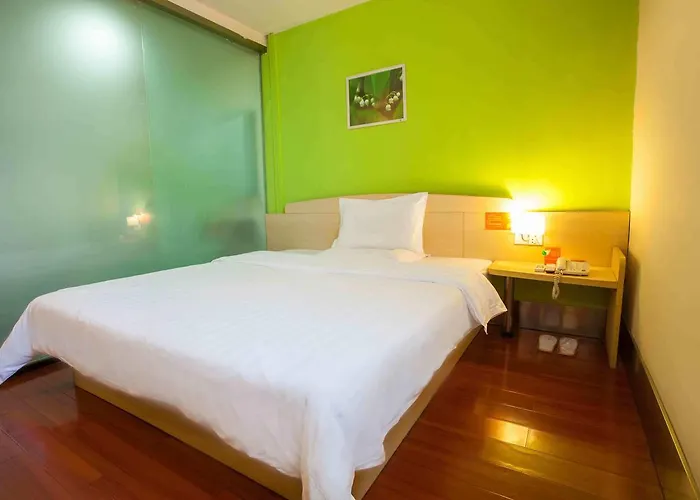 7Days Inn Hengshui Railway Station