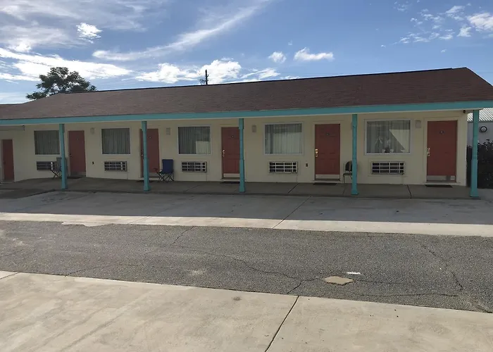 Budget Inn