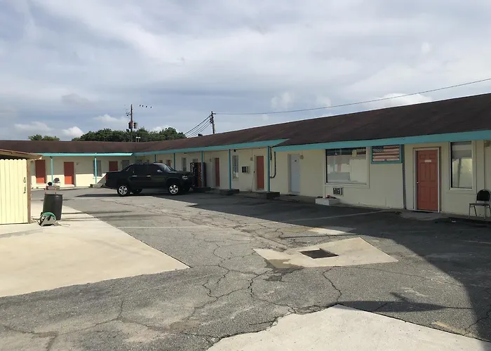 Budget Inn