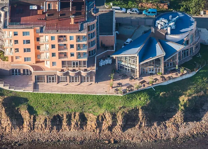 Neven Hotel