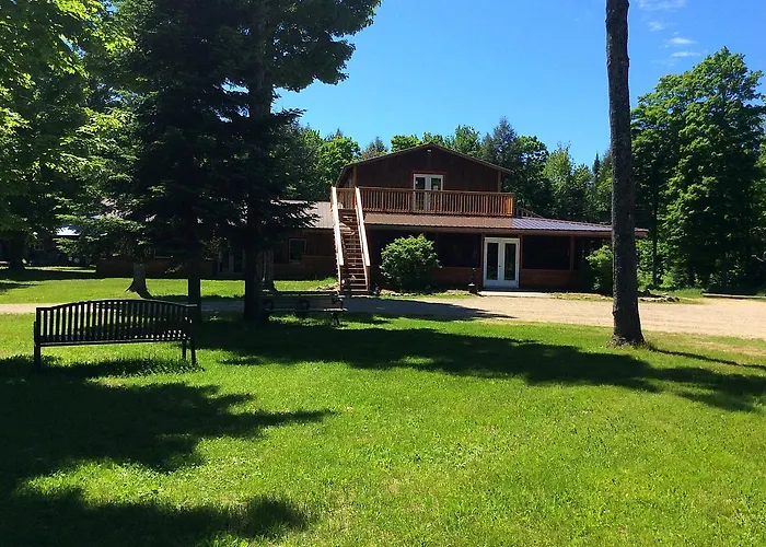 Madawaska Lodge