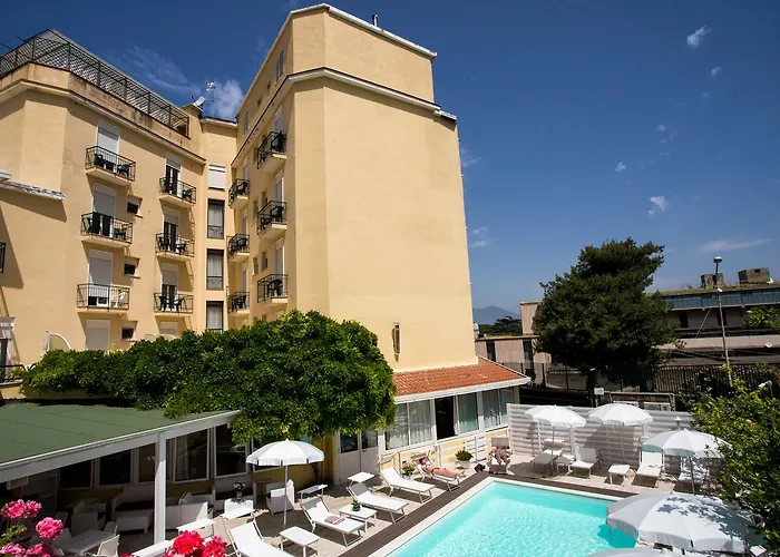 Hotel Villa Serena