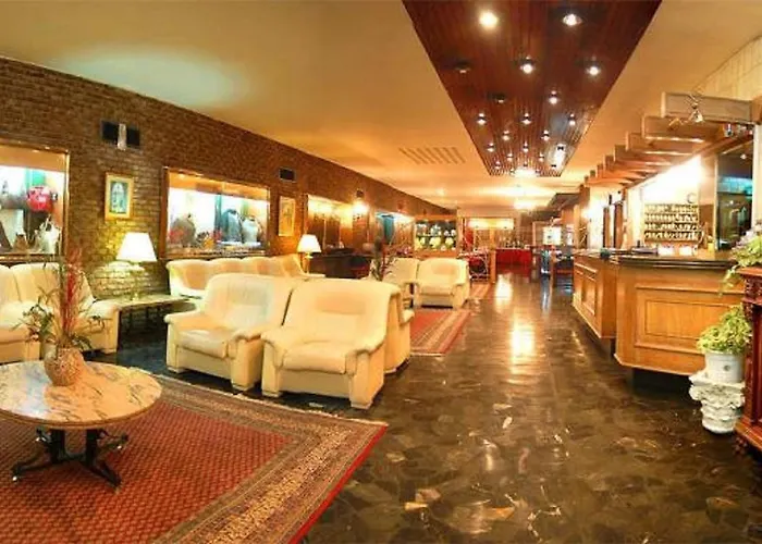 Hotel London Palace