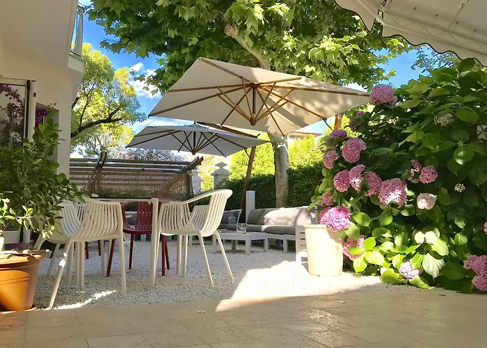 Petit Hotel