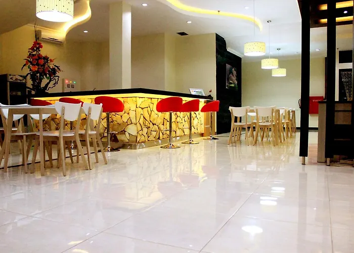 Green Garden Hotel