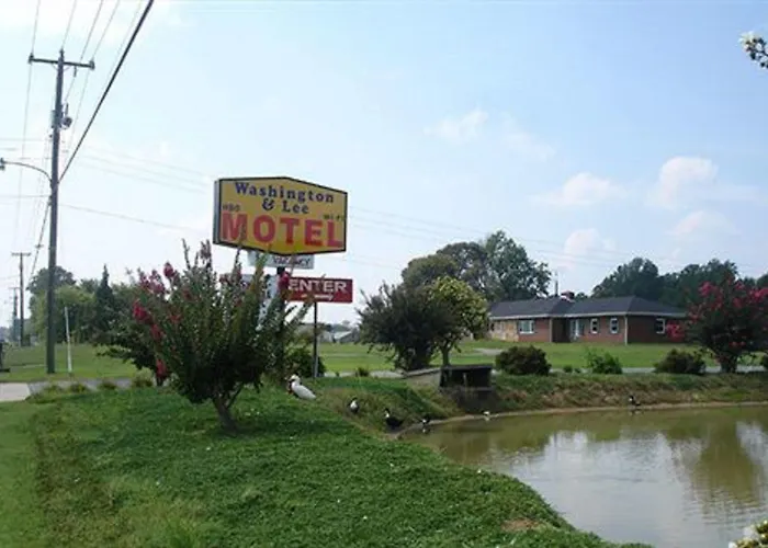 Washington & Lee Motel