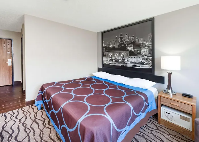 Super 8 By Wyndham West Plains