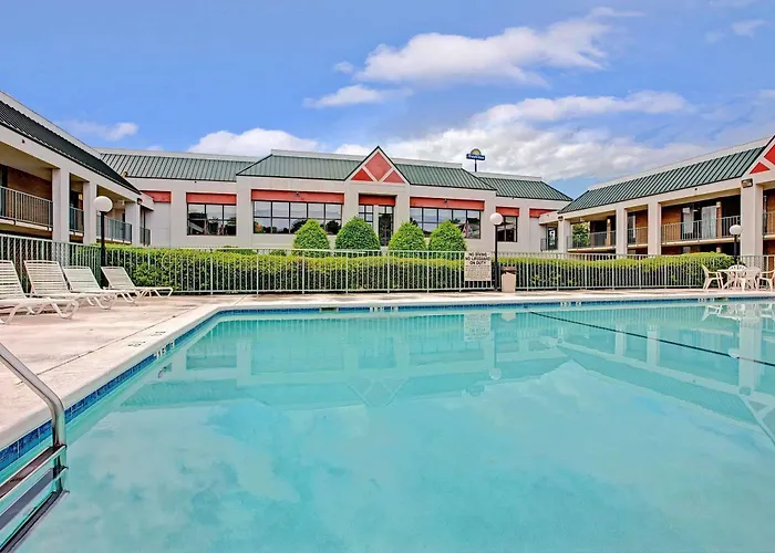 Days Inn Lake Norman
