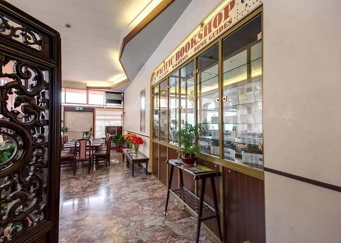 Hotel Pacific