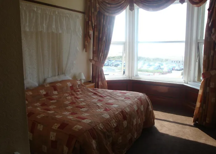Monterey Beach Hotel