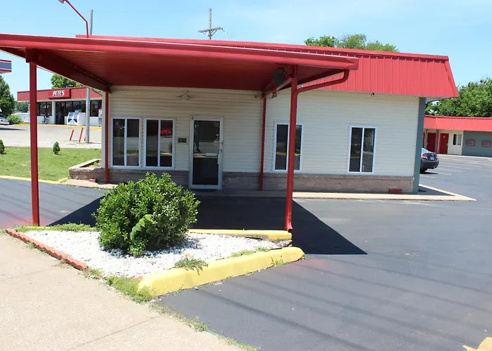Guest House Motel
