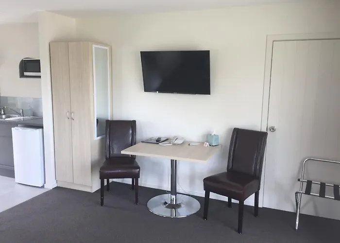 Rolleston Highway Motel