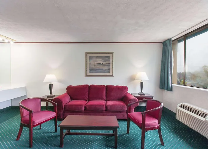 Schenectady Inn