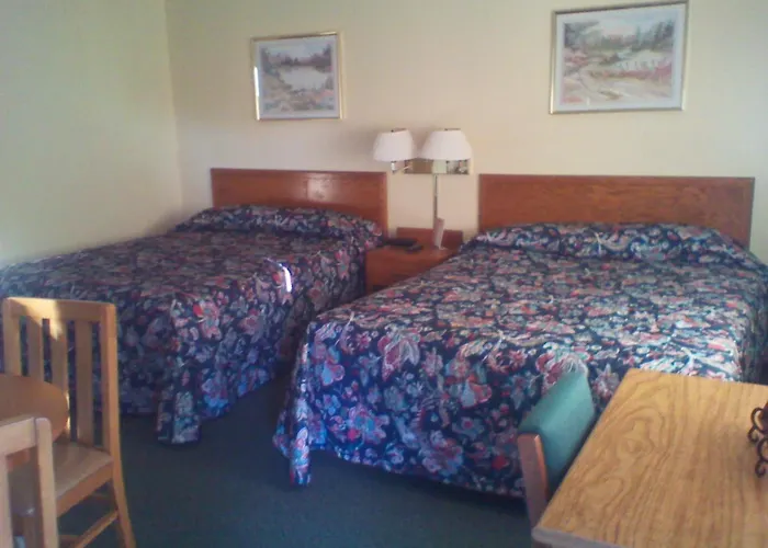 Starlite Budget Inn