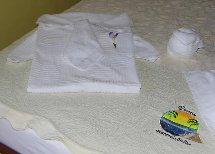Alan'S Paradise Hotel
