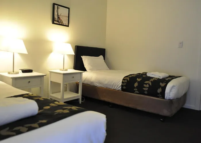 Albury Burvale Motor Inn