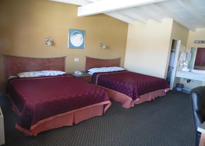 Trails Motel