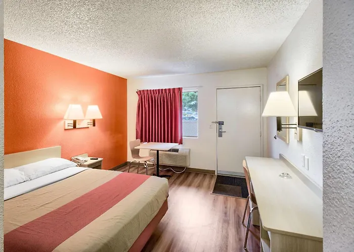 Motel 6-Everett, Wa - South