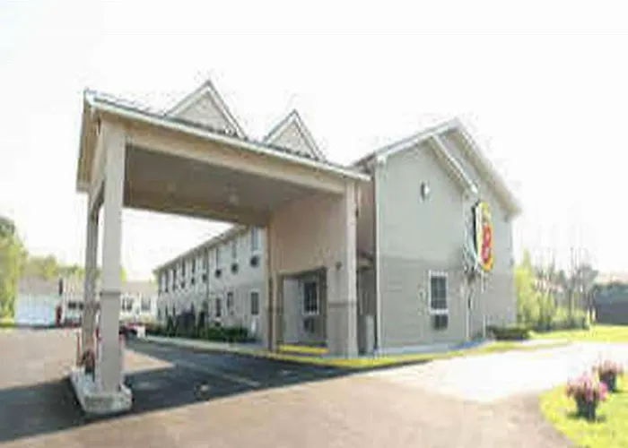 Super 8 By Wyndham Pulaski
