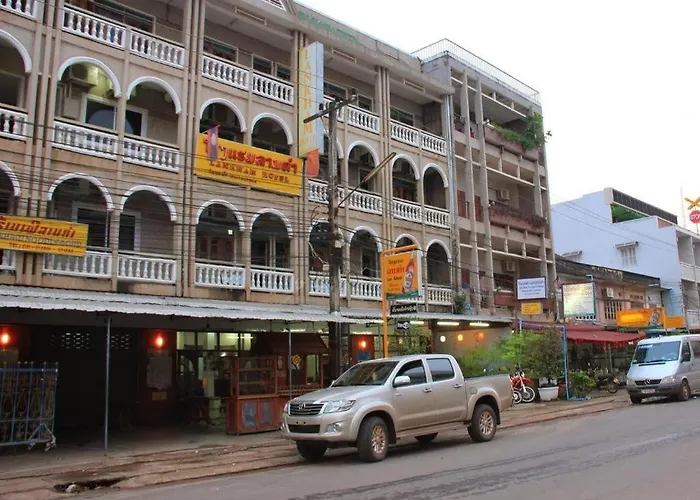 Lankham Hotel