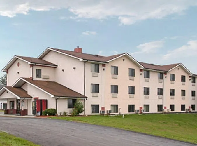 Hillside Inn & Suite