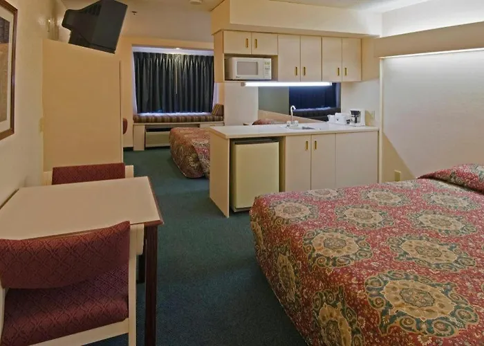 America'S Best Value Inn & Suites-Mcdonough
