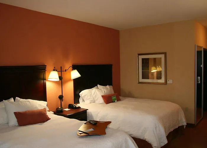 Durant Inn & Suites