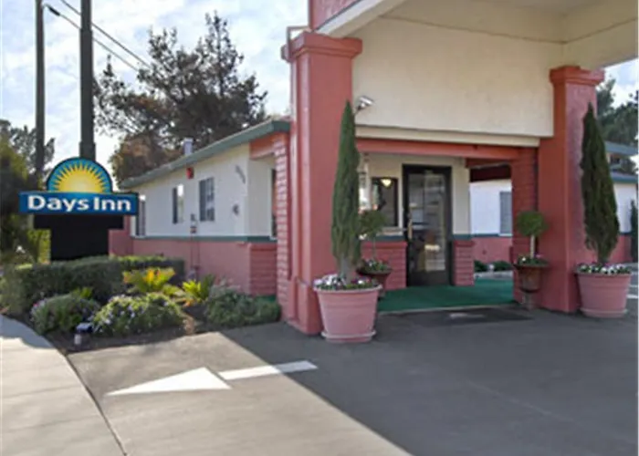 Days Inn Salinas Airport