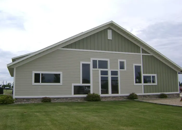 Crossings Inn And Suites