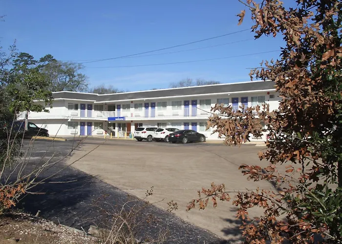 Motel 6-Lufkin, Tx