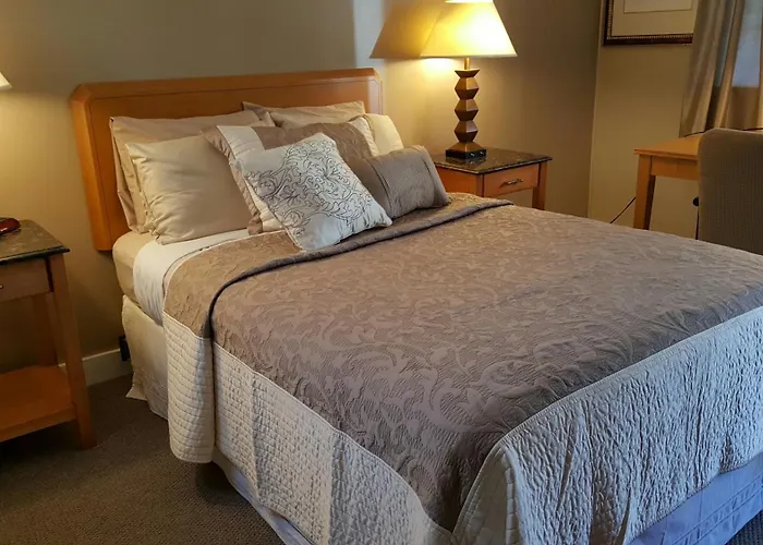 Starlight Lodge Cape Cod